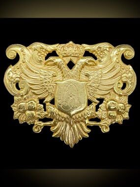 Vintage Mariam Haskell Gold Tone Coat Of Arms / Crest Brooch